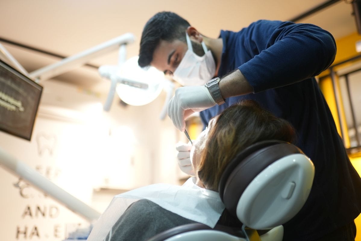 About Us 20 Emergency Dentist in Antalya